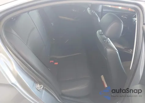 2011 BMW 335 I z USA, uszkodzony, nr VIN WBAPM5C56BE435051